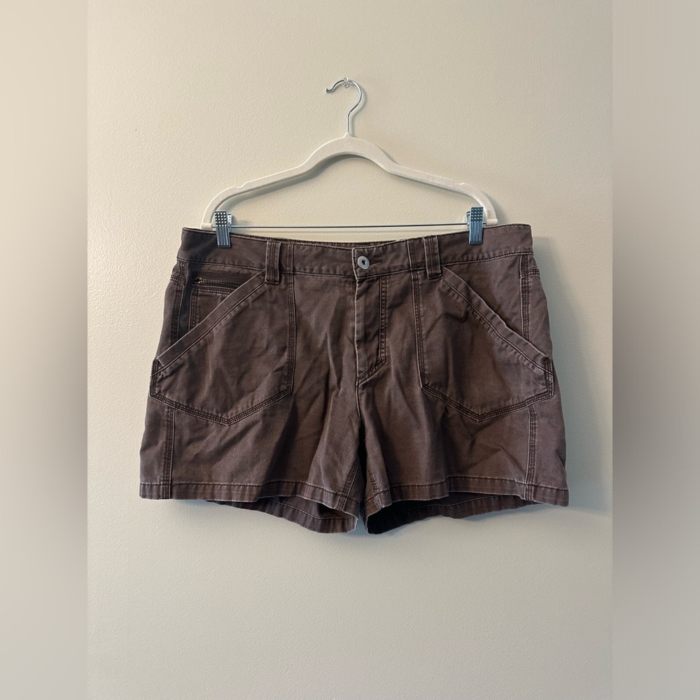 Faded Glory size 16 shorts